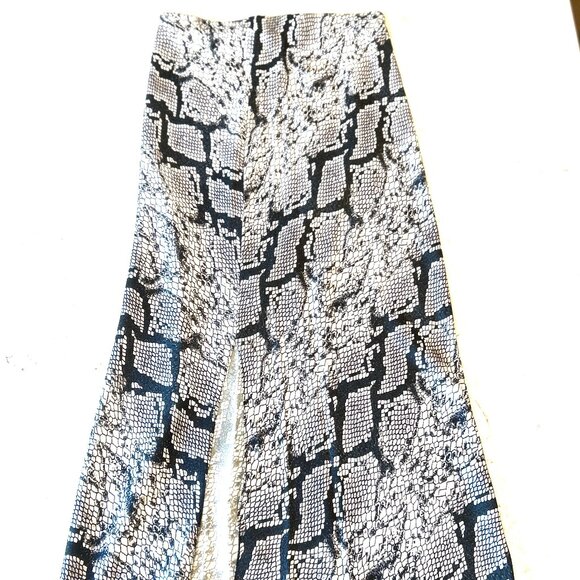 Snake Silky Skirt - Picture 1 of 1